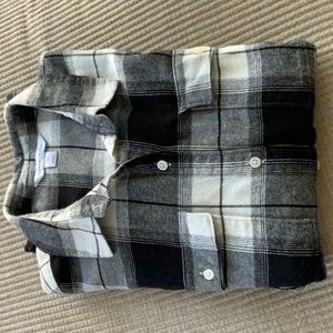 Old Navy Flannel Boyfriend Shirt